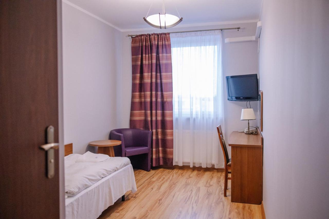 Zajazd Blue Modla Krolewska Dış mekan fotoğraf